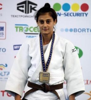 Accidentată, Larisa Florian a ocupat numai locul V la Europenele de judo tineret